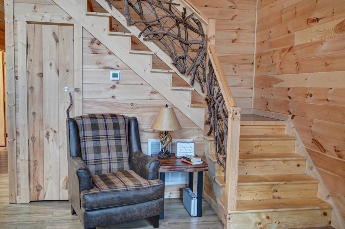 Twin Oaks Cabin Брайсон-Сити Экстерьер фото