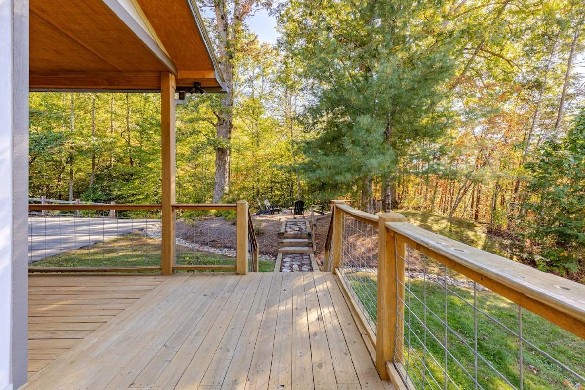Twin Oaks Cabin Брайсон-Сити Экстерьер фото